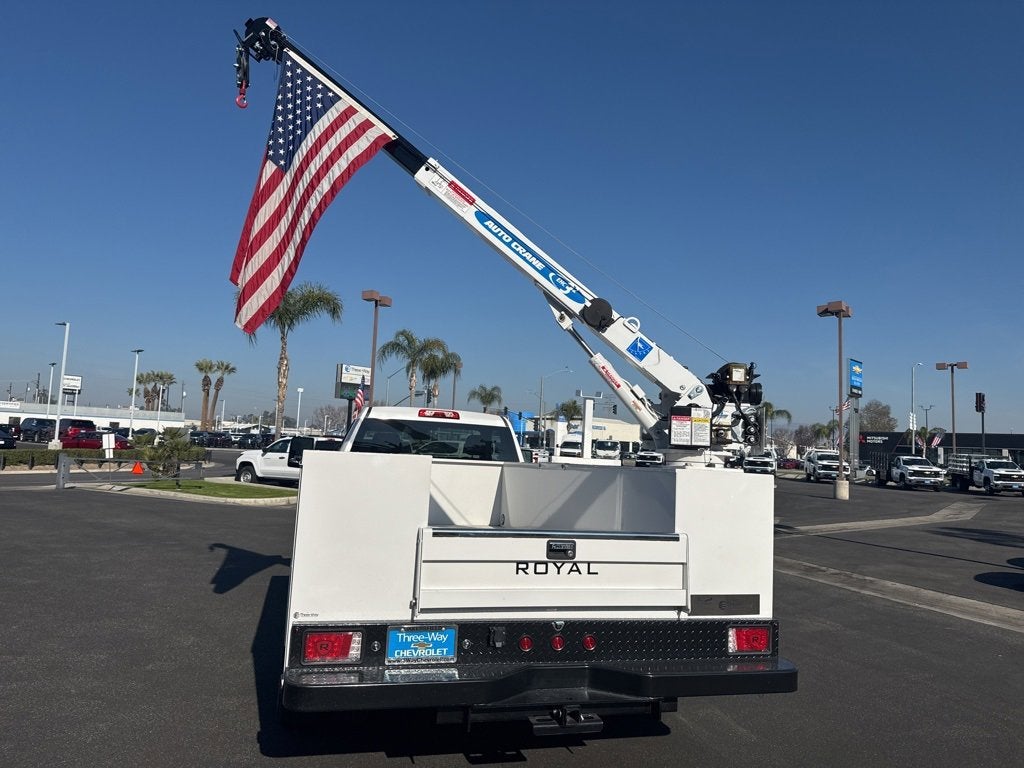 2025 Chevrolet Silverado 3500 HD Chassis Cab Work Truck