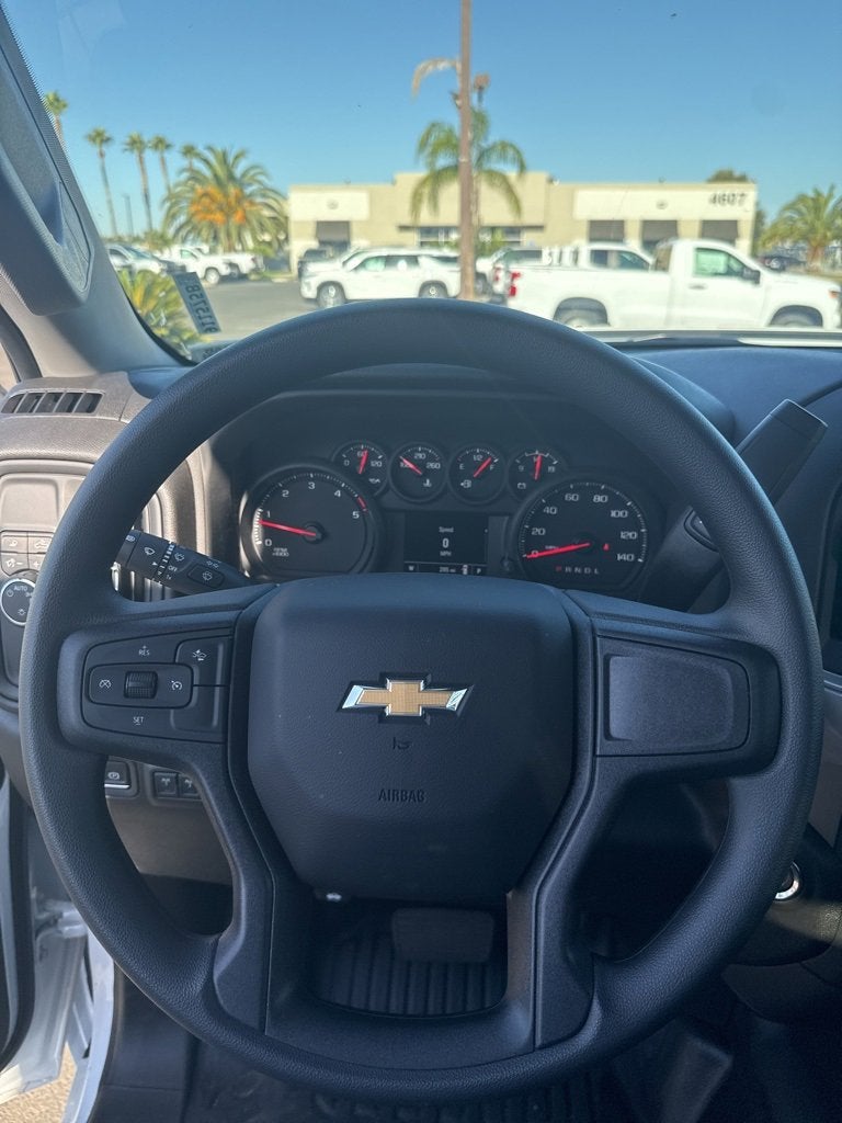 2025 Chevrolet Silverado 3500 HD Chassis Cab Work Truck