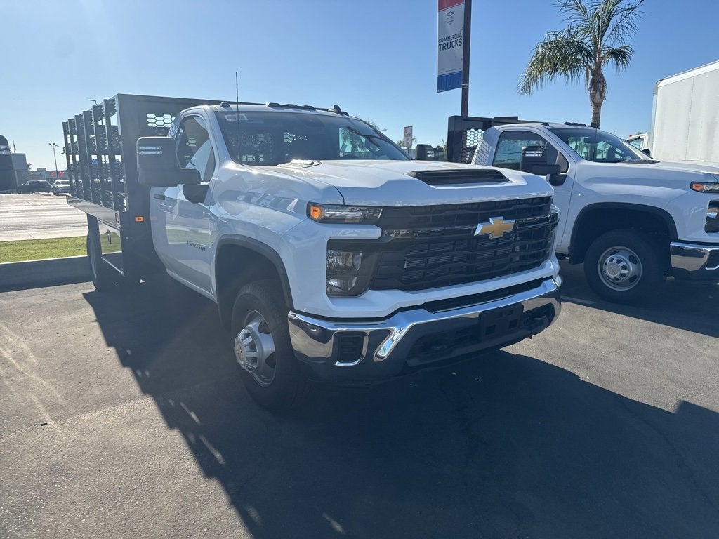 2025 Chevrolet Silverado 3500 HD Chassis Cab Work Truck