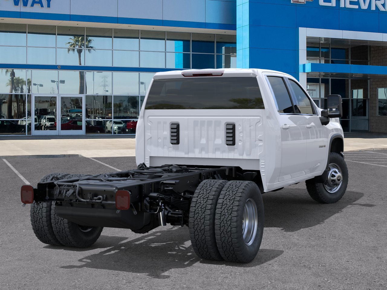 2025 Chevrolet Silverado 3500 HD Chassis Cab Work Truck