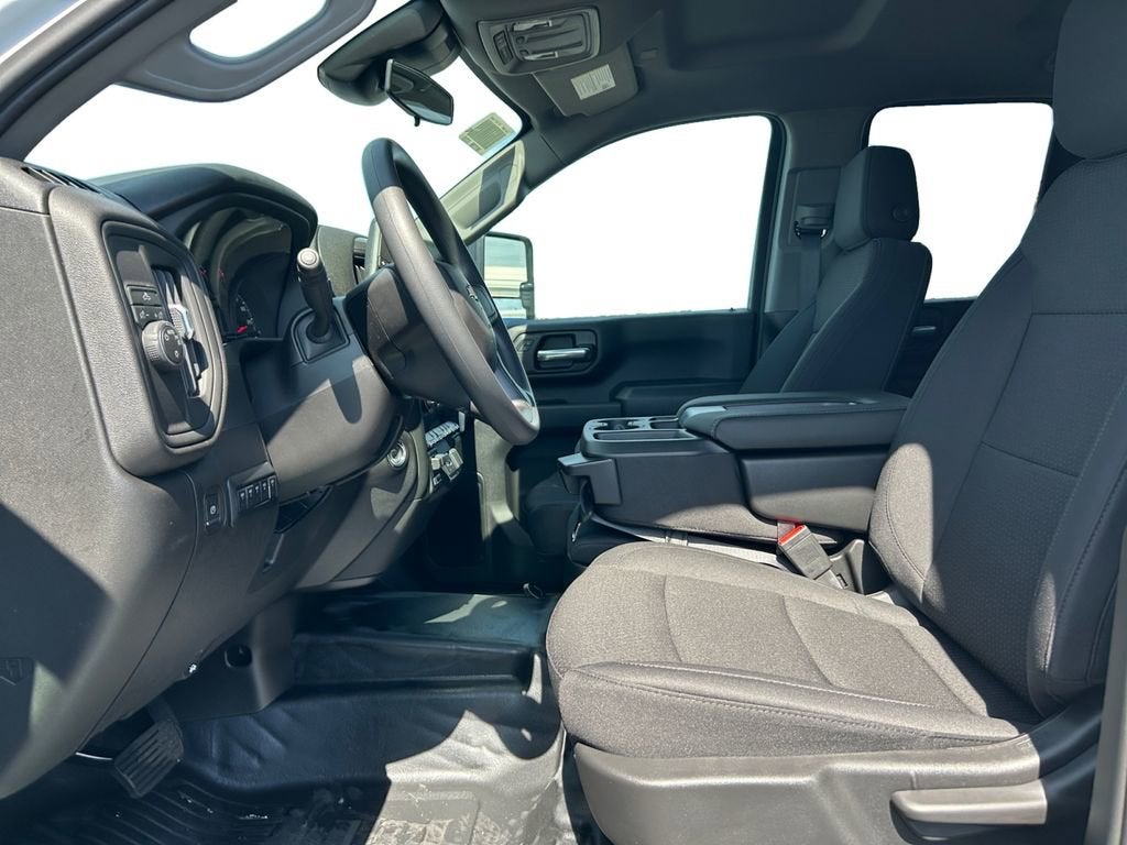 2026 Chevrolet Silverado 3500 HD WT DRW