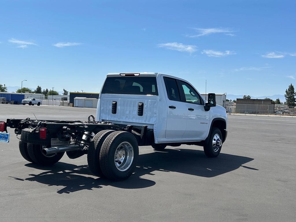 2026 Chevrolet Silverado 3500 HD WT DRW