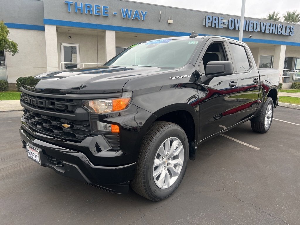 2023 Chevrolet Silverado 1500 Custom