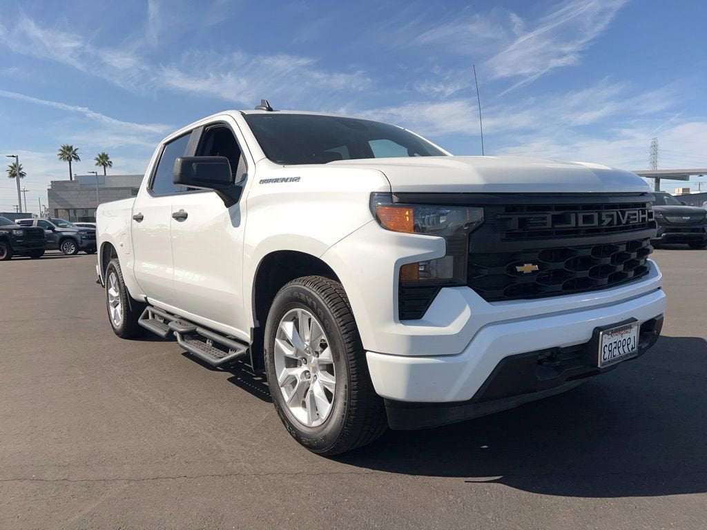 2022 Chevrolet Silverado 1500 Custom Crew Cab Short Box's photo