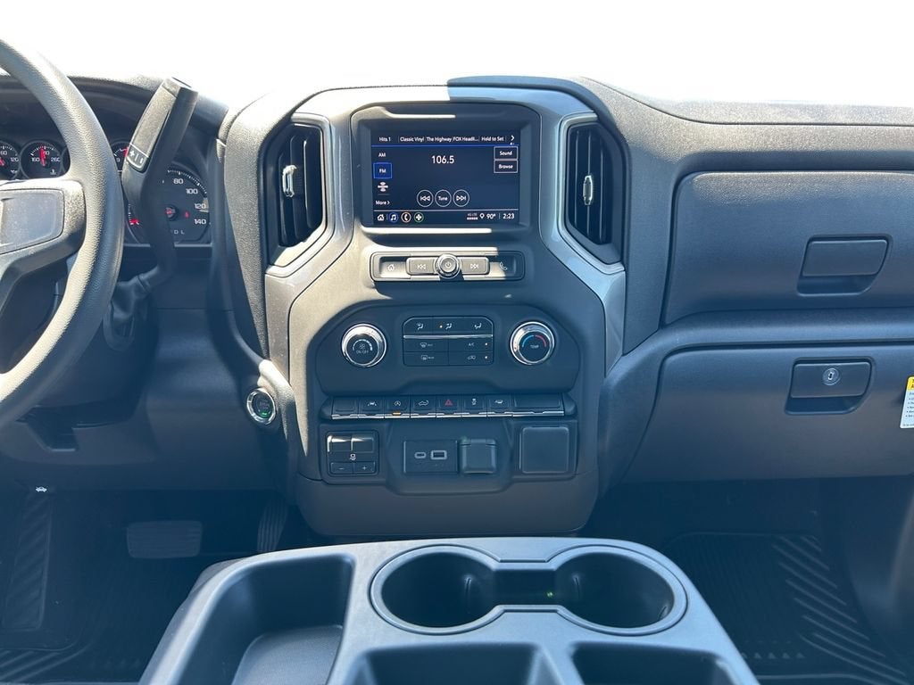 2026 Chevrolet Silverado 1500 Custom - Photo 15