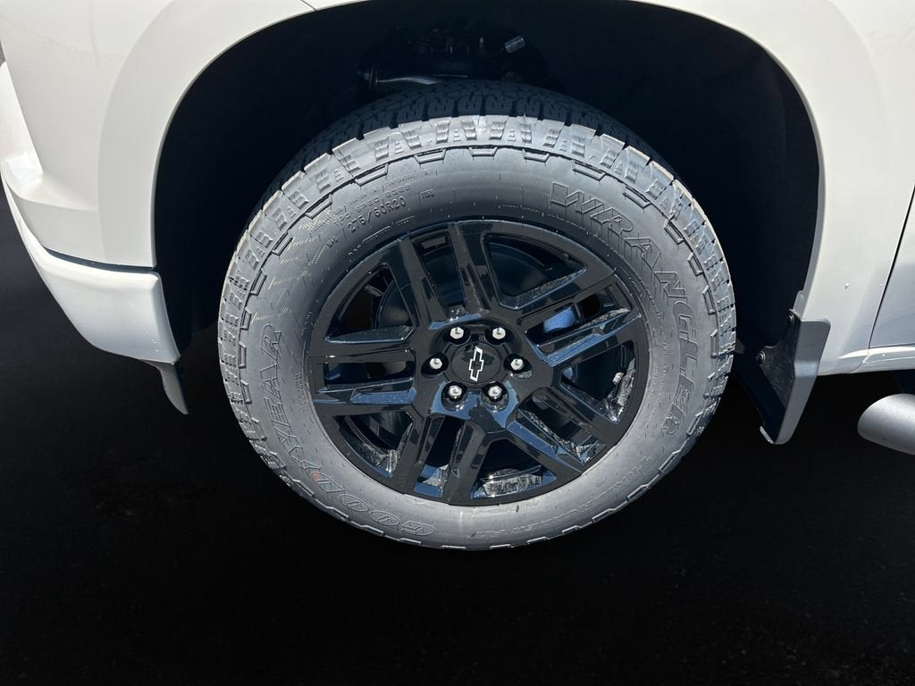2026 Chevrolet Silverado 1500 Custom - Photo 9