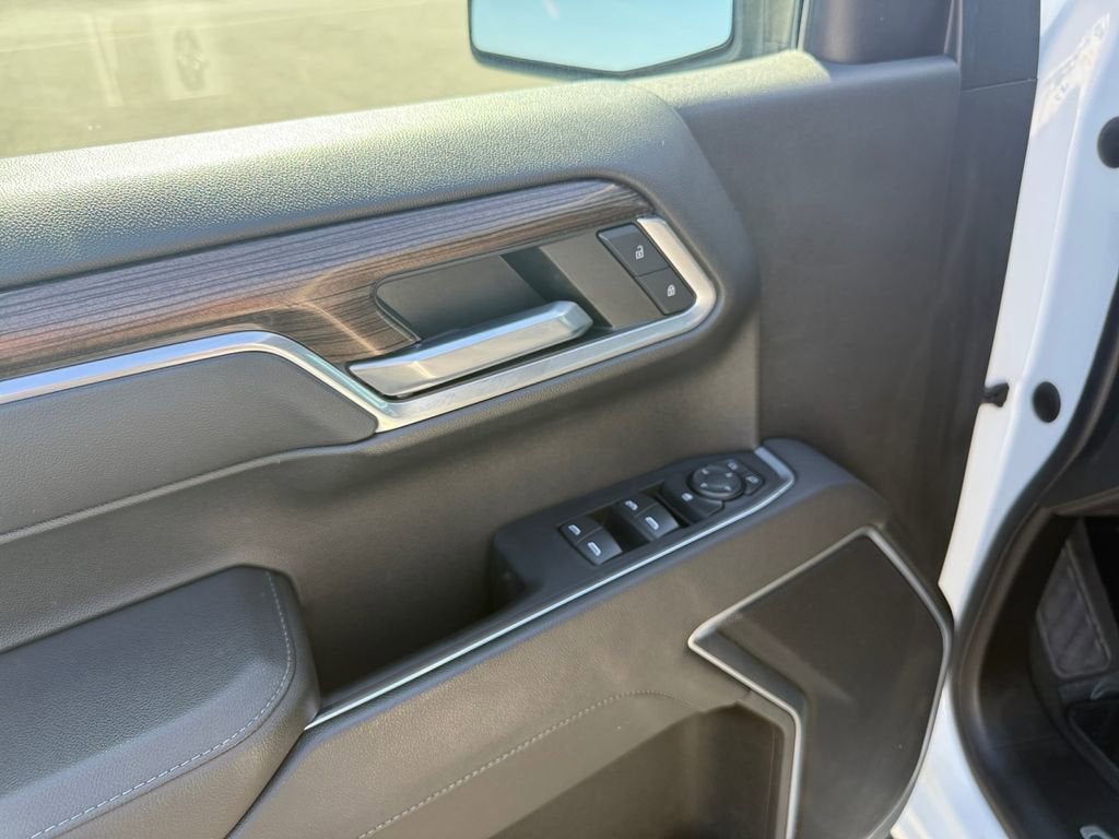 2022 Chevrolet Silverado 1500 LT (2FL)
