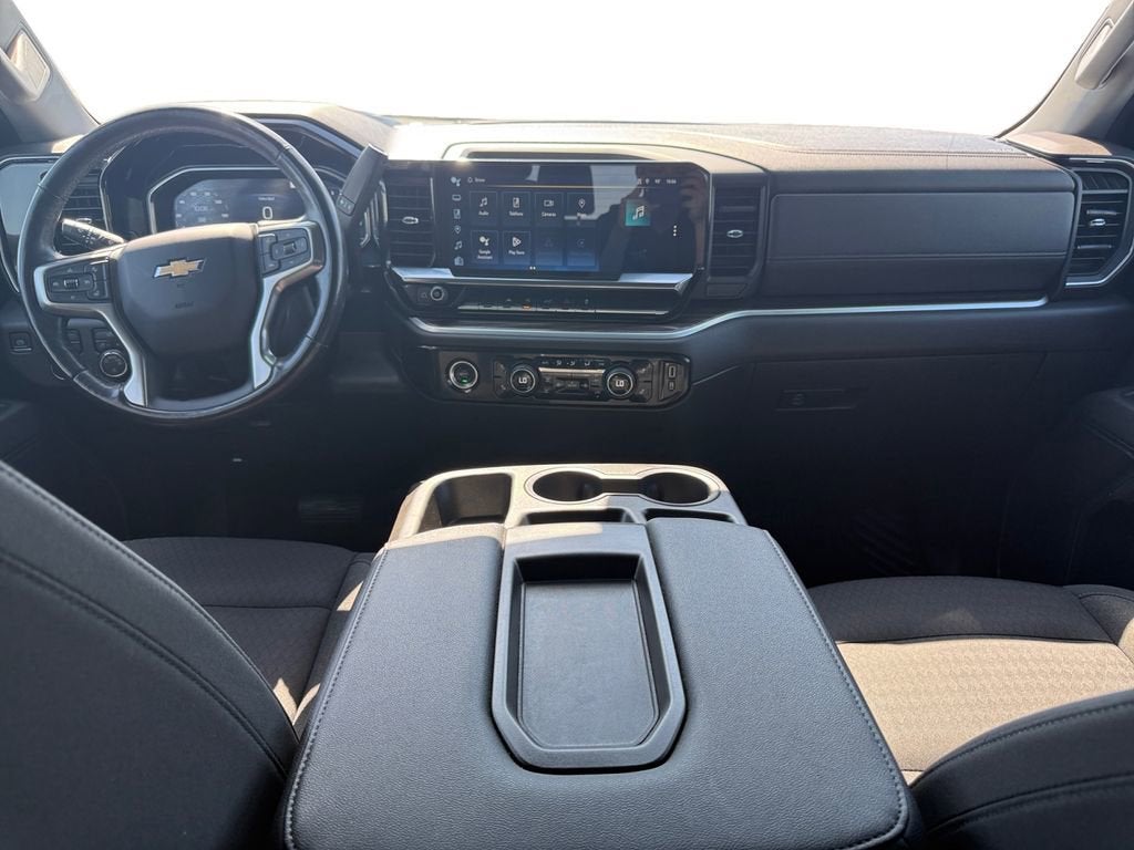 2022 Chevrolet Silverado 1500 LT (2FL)