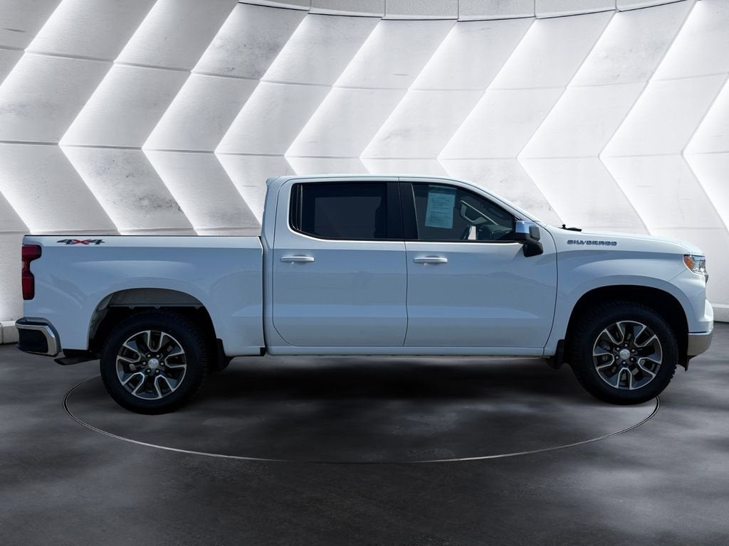 2022 Chevrolet Silverado 1500 LT (2FL)