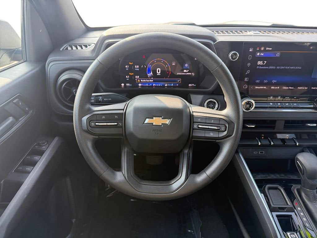 2025 Chevrolet Colorado WT/LT