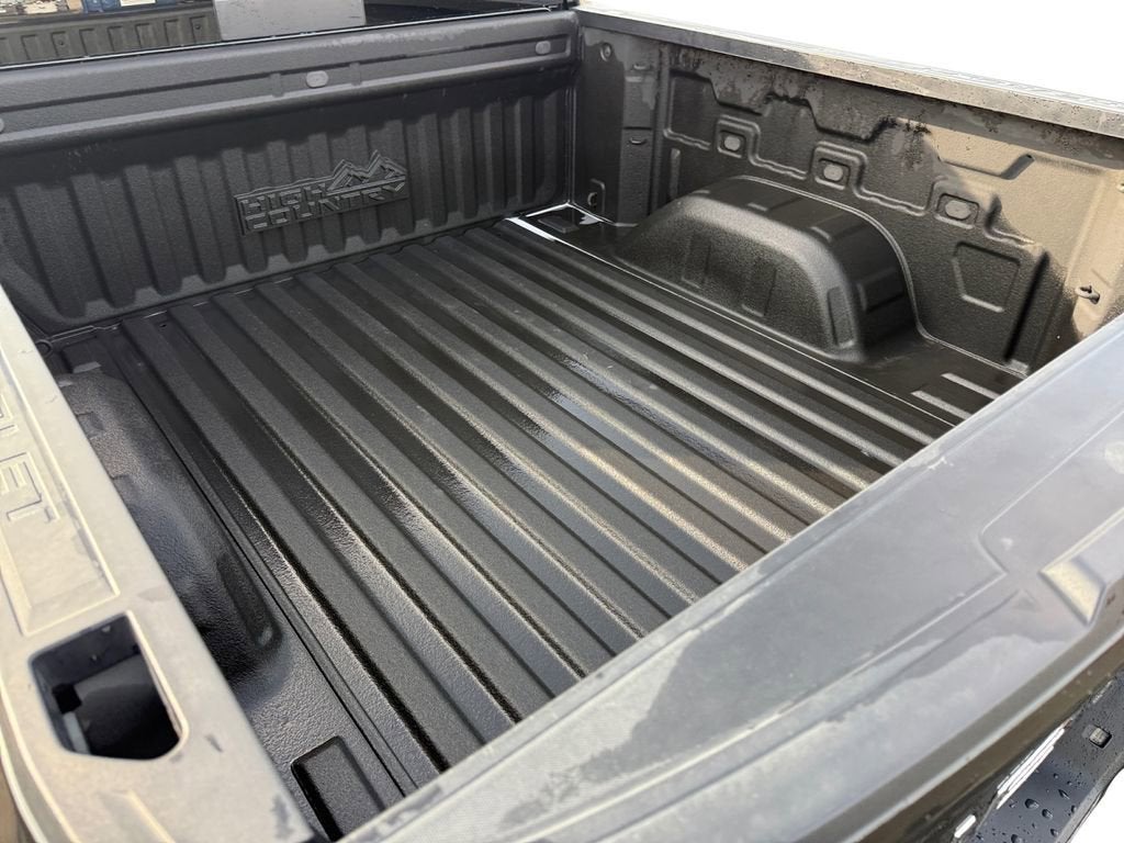 2022 Chevrolet Silverado 1500 LTD High Country