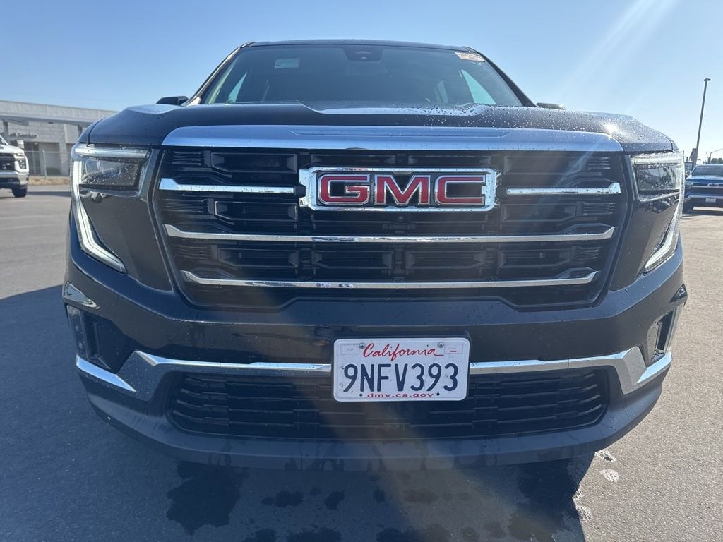 2024 GMC Acadia Elevation