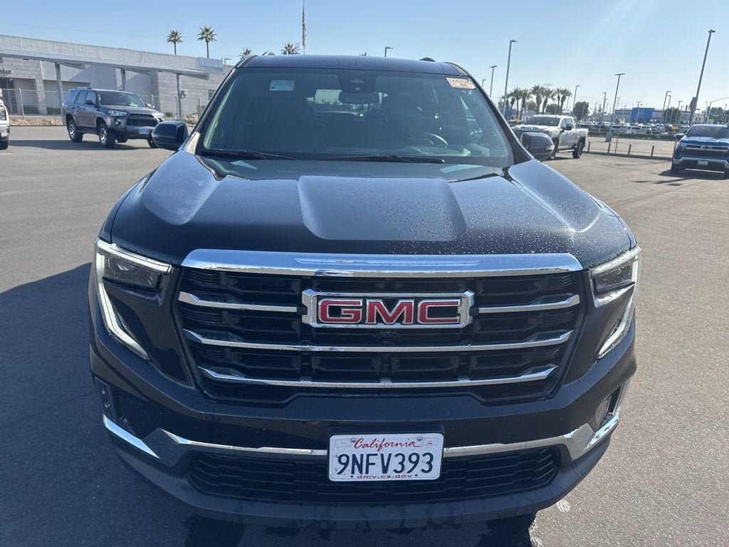 2024 GMC Acadia Elevation