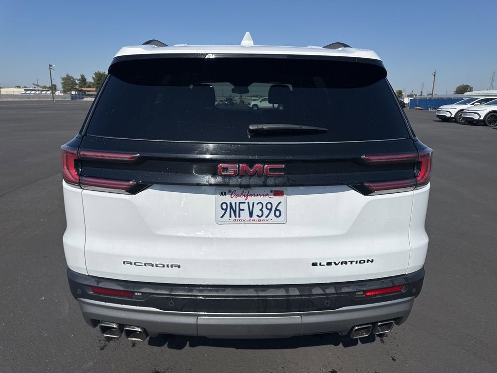 2024 GMC Acadia Elevation