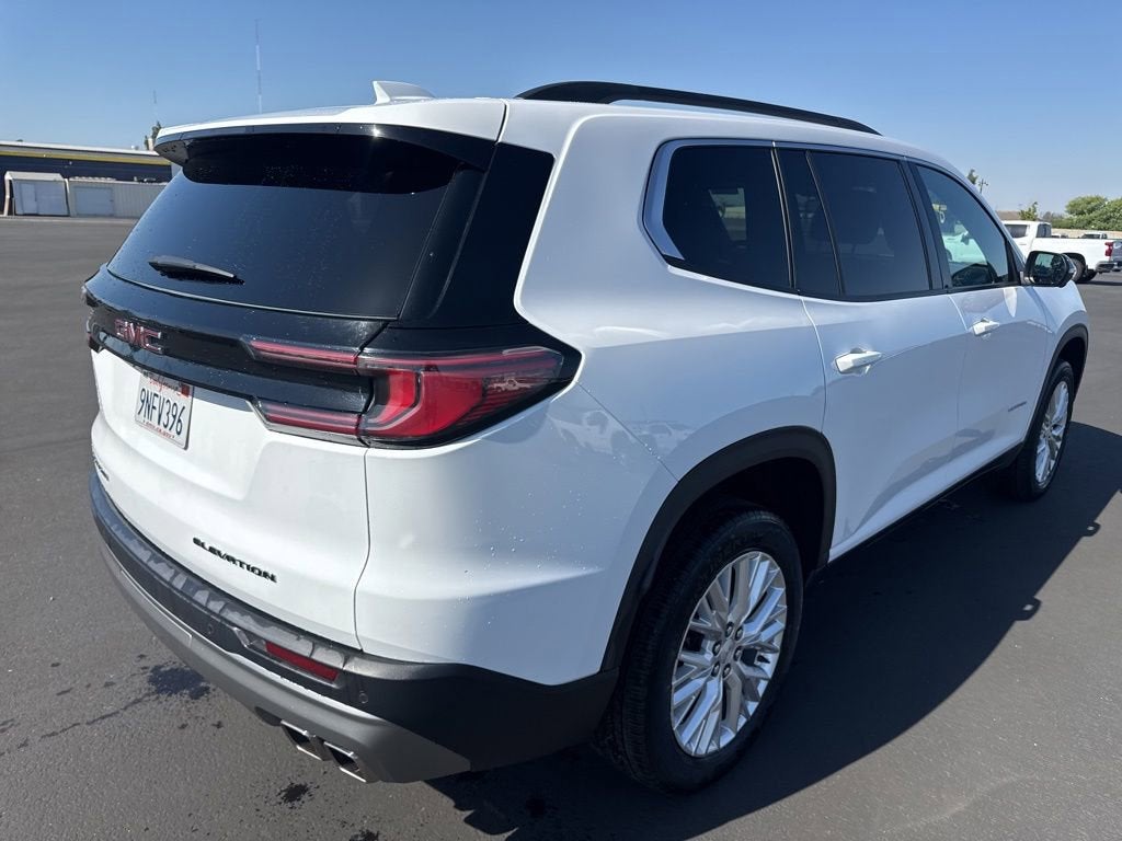 2024 GMC Acadia Elevation