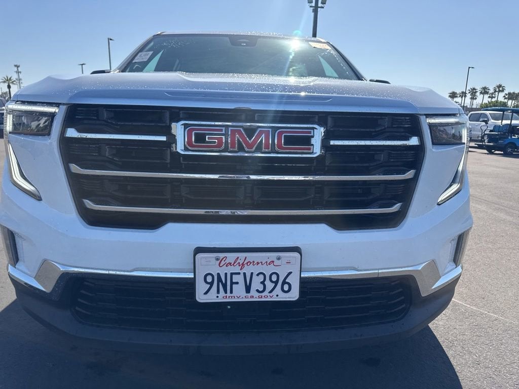 2024 GMC Acadia Elevation
