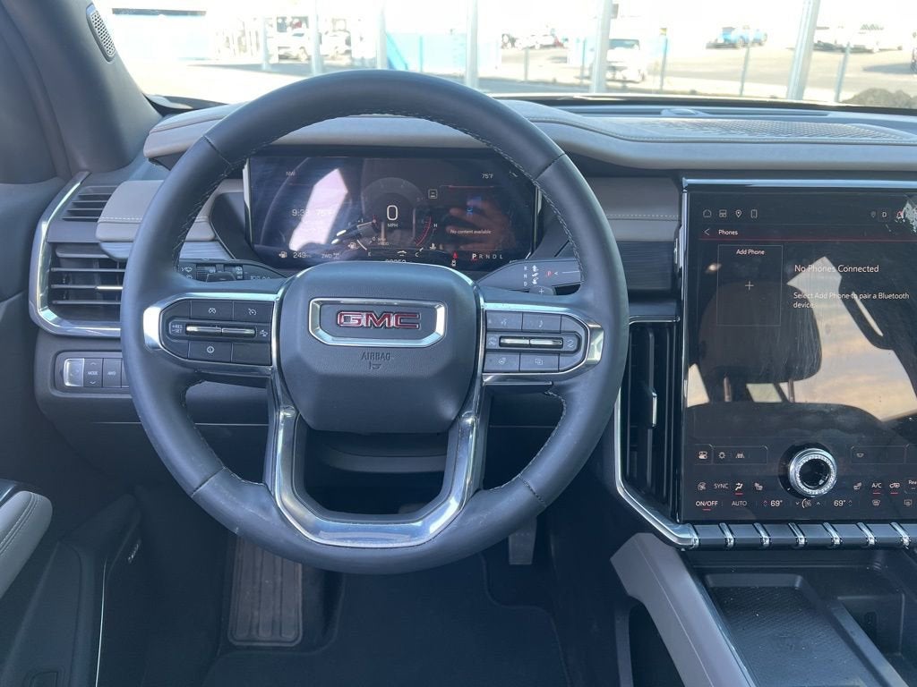 2024 GMC Acadia Elevation