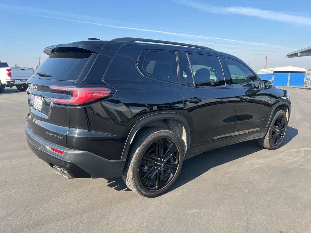 2024 GMC Acadia Elevation