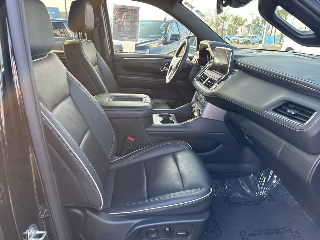 2024 GMC Yukon XL SLT