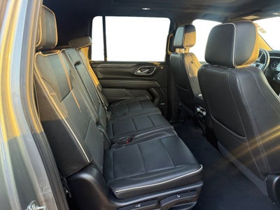 2023 GMC Yukon XL SLT