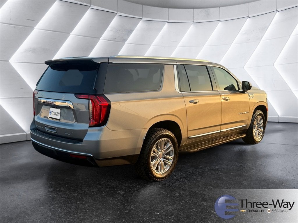 2023 GMC Yukon XL SLT