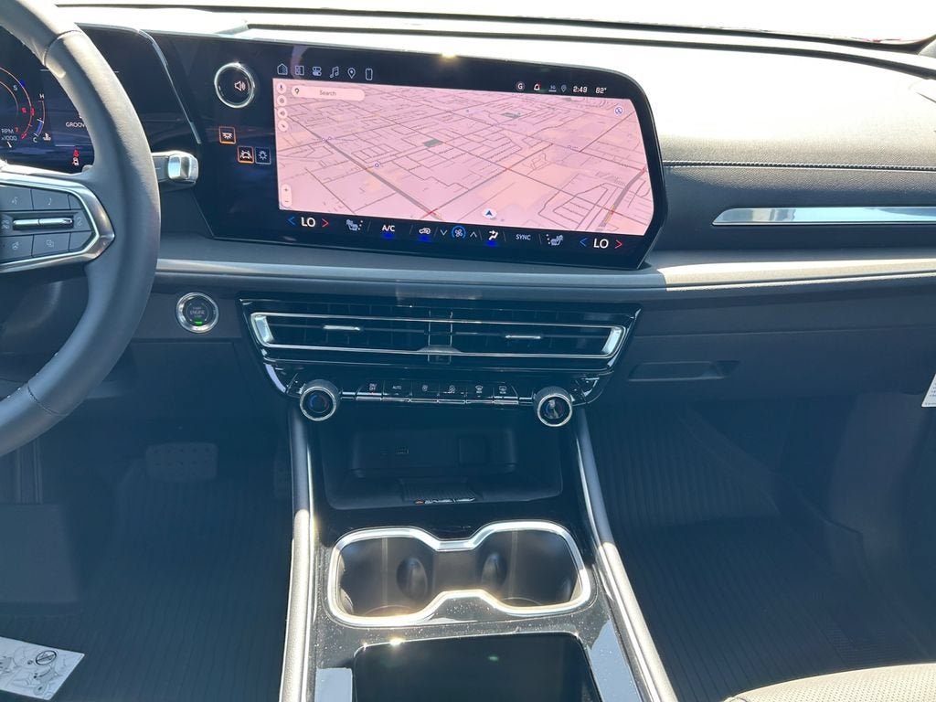 2027 Chevrolet Traverse LT - Photo 15