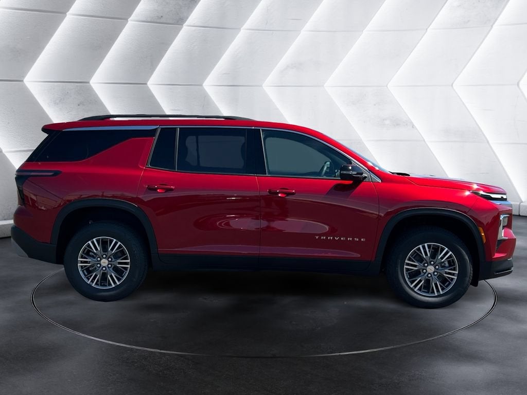 2027 Chevrolet Traverse LT - Photo 6