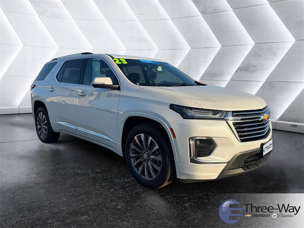 2023 Chevrolet Traverse Premier