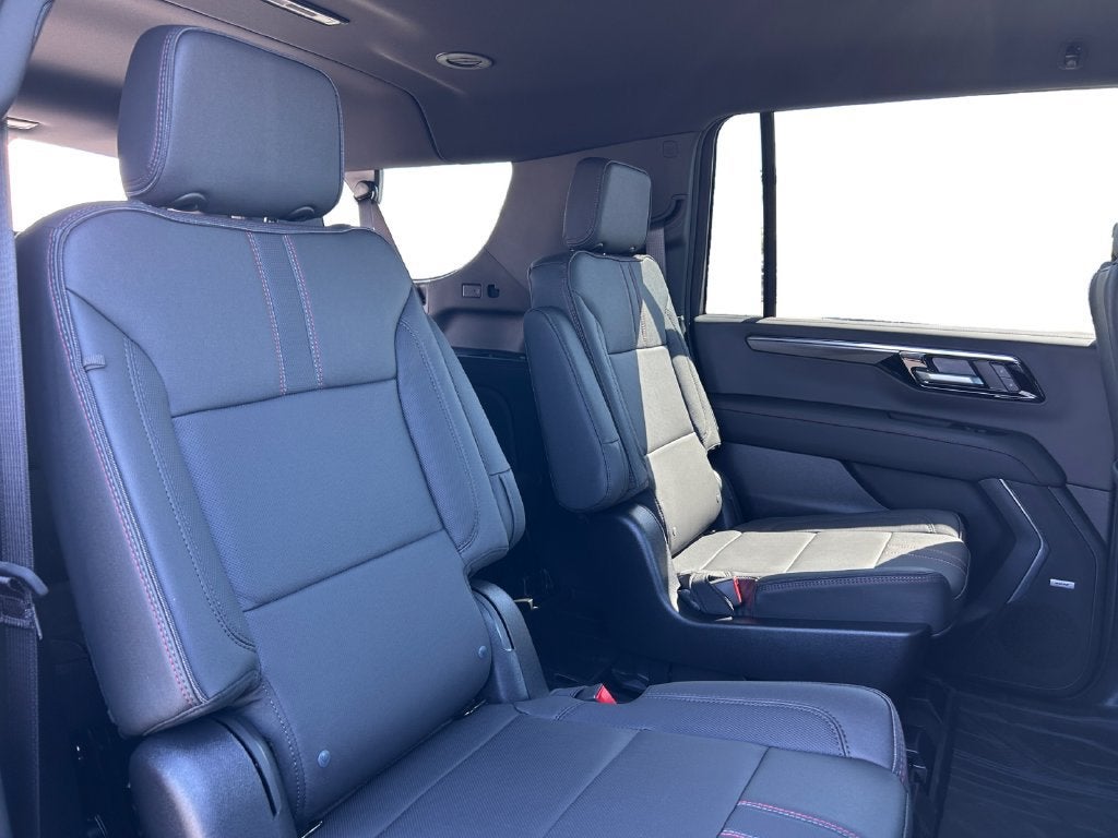 2027 Chevrolet Suburban RST