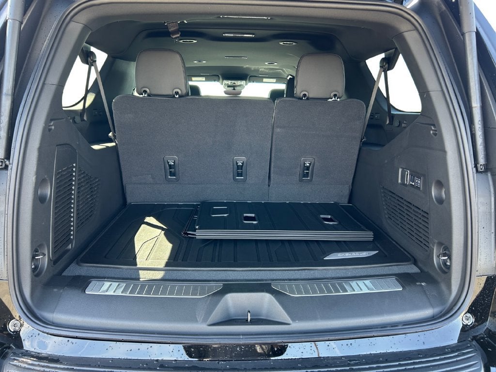 2027 Chevrolet Suburban RST