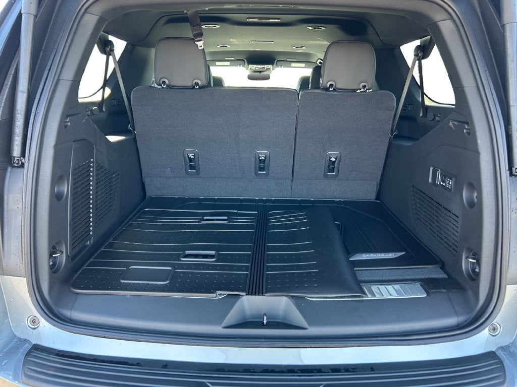 2027 Chevrolet Suburban Premier