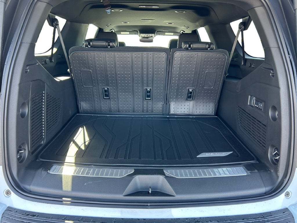 2027 Chevrolet Suburban Premier