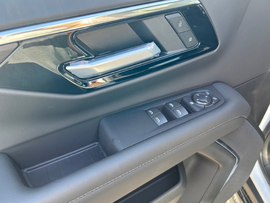 2027 Chevrolet Tahoe LS