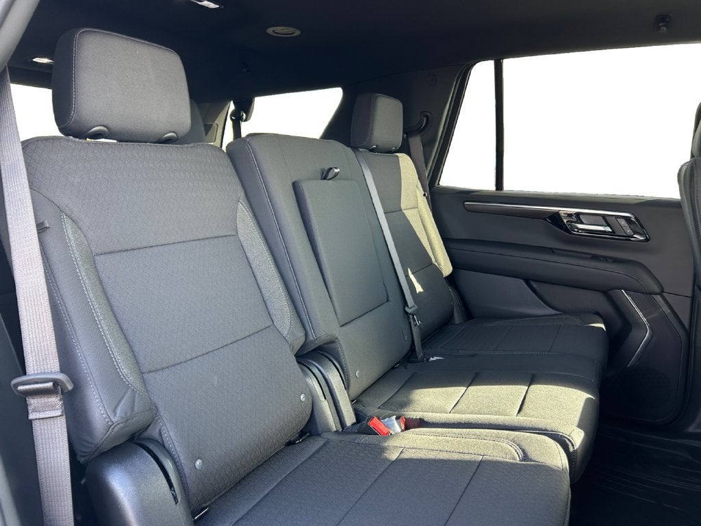 2027 Chevrolet Tahoe LS
