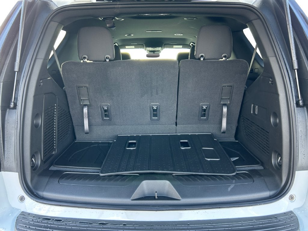 2027 Chevrolet Tahoe LS