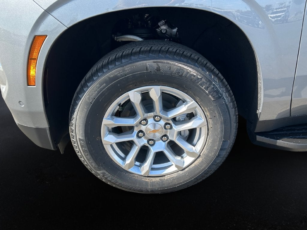 2027 Chevrolet Tahoe LS