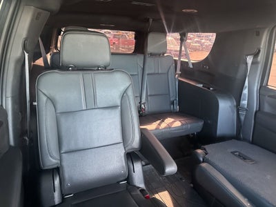 2022 Chevrolet Suburban RST