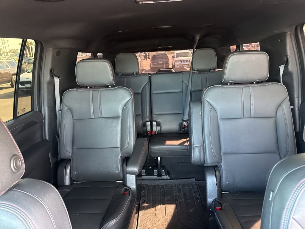 2022 Chevrolet Suburban RST