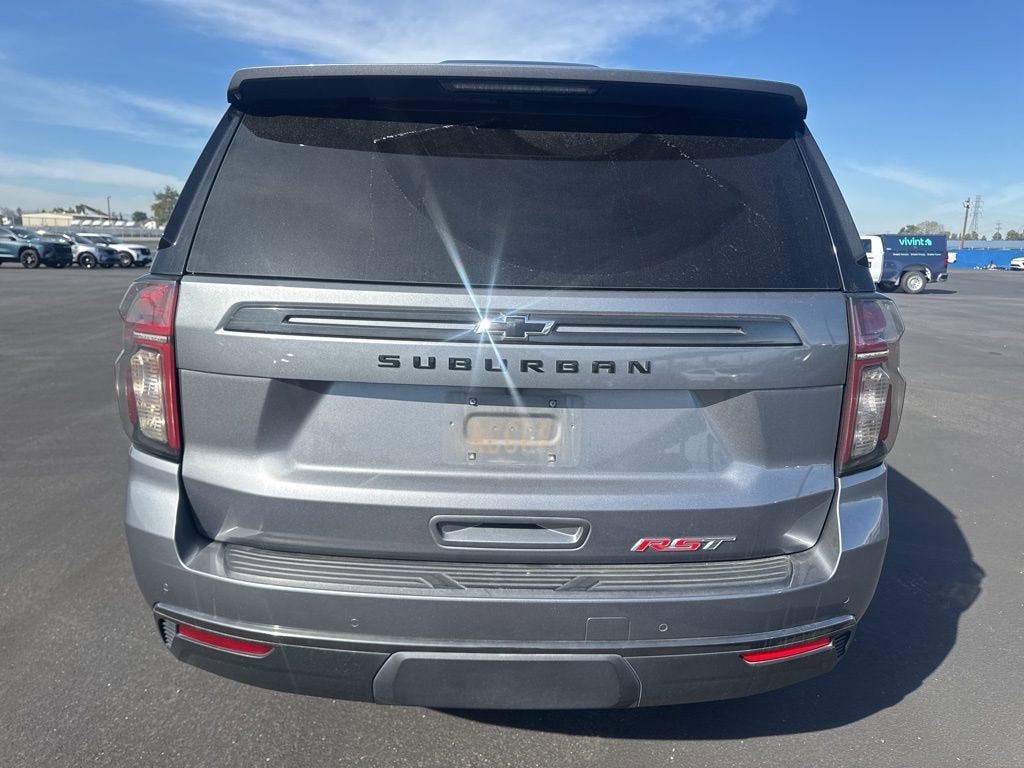 2022 Chevrolet Suburban RST