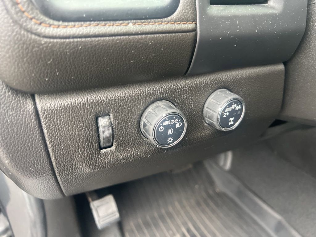 2022 GMC Canyon AT4 - Cloth