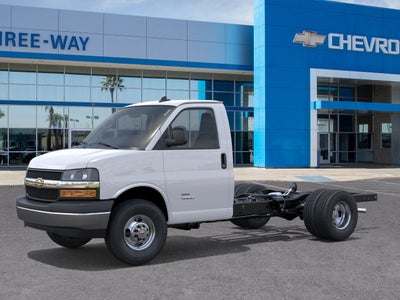2025 Chevrolet Express Cutaway 3500 1WT