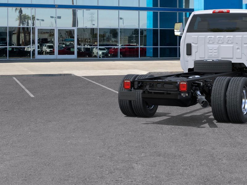 2025 Chevrolet Silverado 5500 HD Work Truck