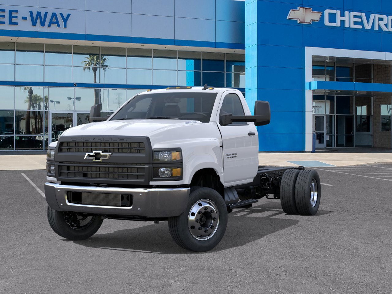 2025 Chevrolet Silverado 5500 HD Work Truck
