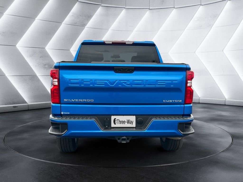 2023 Chevrolet Silverado 1500 Custom