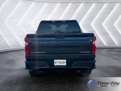 2022 Chevrolet Silverado 1500 Custom