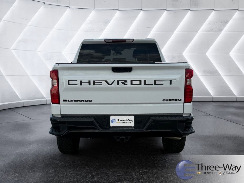 2024 Chevrolet Silverado 1500 Custom Trail Boss