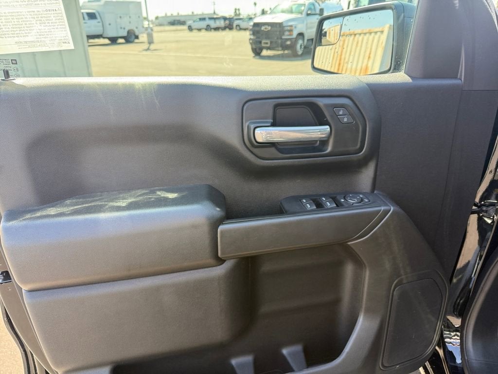 2025 Chevrolet Silverado 1500 Custom Trail Boss