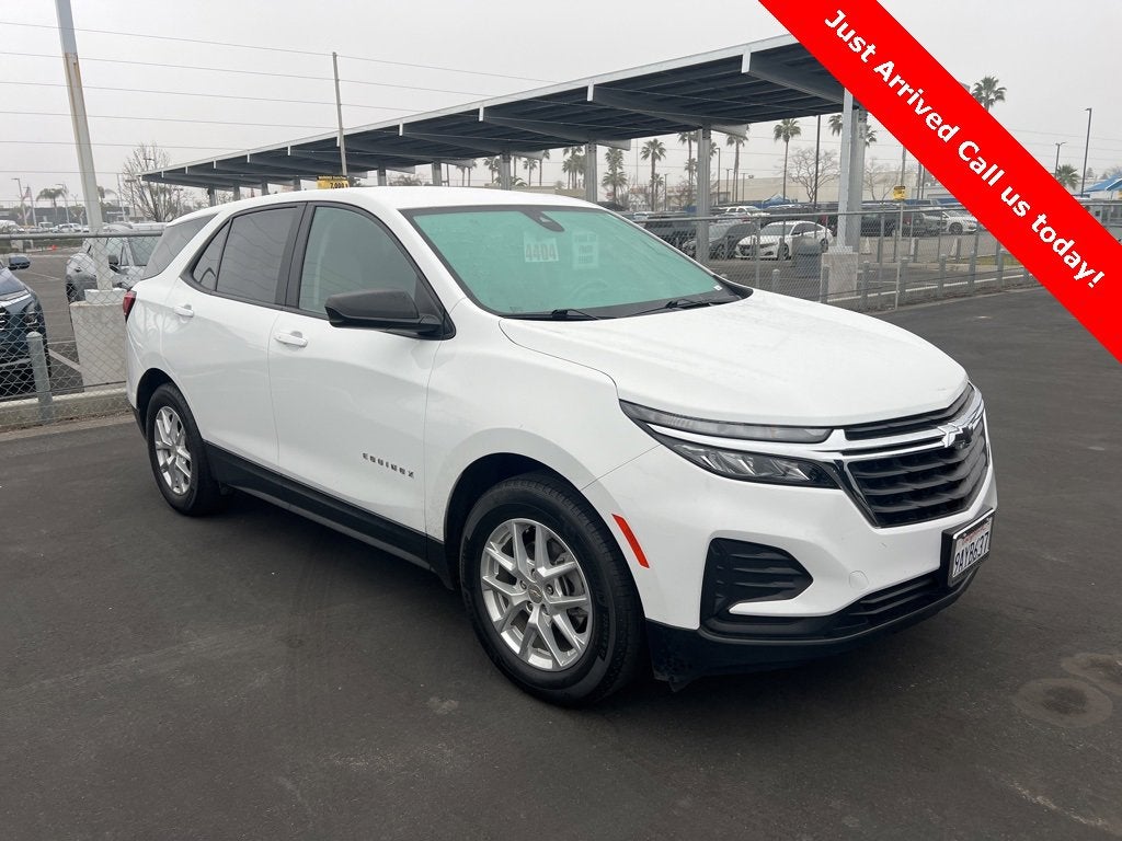 2022 Chevrolet Equinox LS
