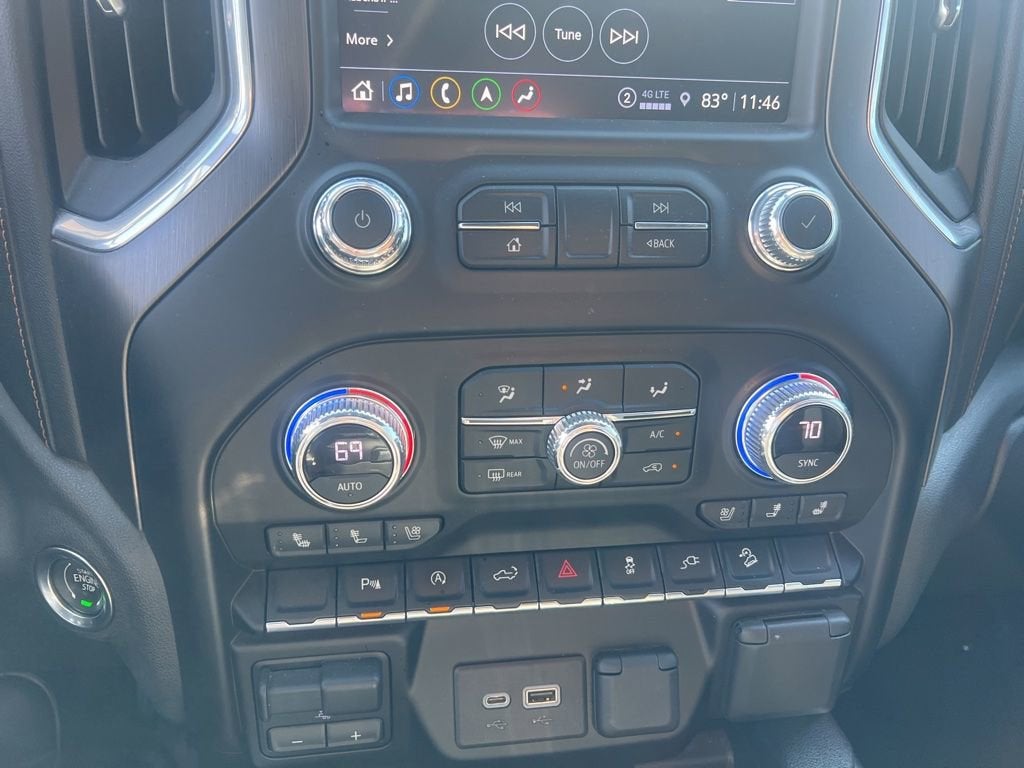 2021 GMC Sierra 1500 AT4