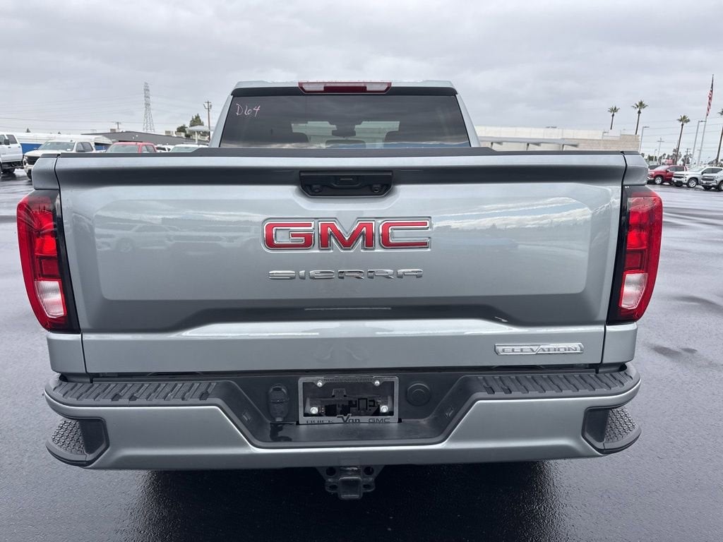2025 GMC Sierra 1500 Elevation